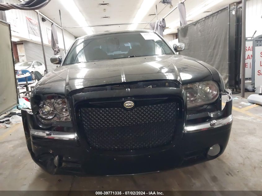 2006 Chrysler 300C VIN: 2C3KA63H26H451157 Lot: 39771335