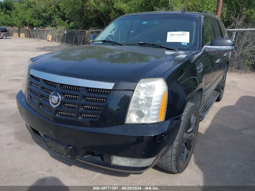 2007 Cadillac Escalade Standard VIN: 1GYEC63817R404944 Lot: 39771397