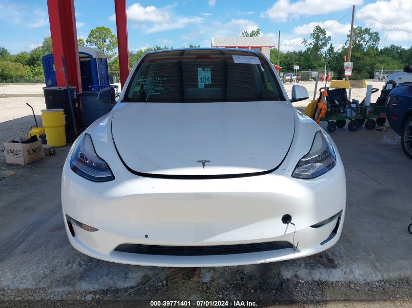 2020 Tesla Model Y Long Range Dual Motor All-Wheel Drive/Performance Dual Motor All-Wheel Drive VIN: 5YJYGDEF1LF002896 Lot: 39771401