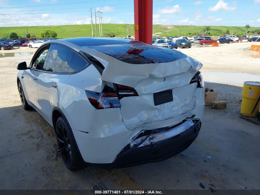 2020 Tesla Model Y Long Range Dual Motor All-Wheel Drive/Performance Dual Motor All-Wheel Drive VIN: 5YJYGDEF1LF002896 Lot: 39771401