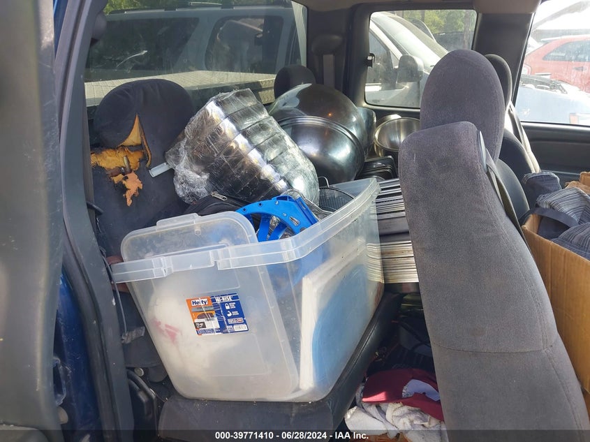 2002 Chevrolet Silverado 1500 Ls VIN: 2GCEC19V321194841 Lot: 39771410