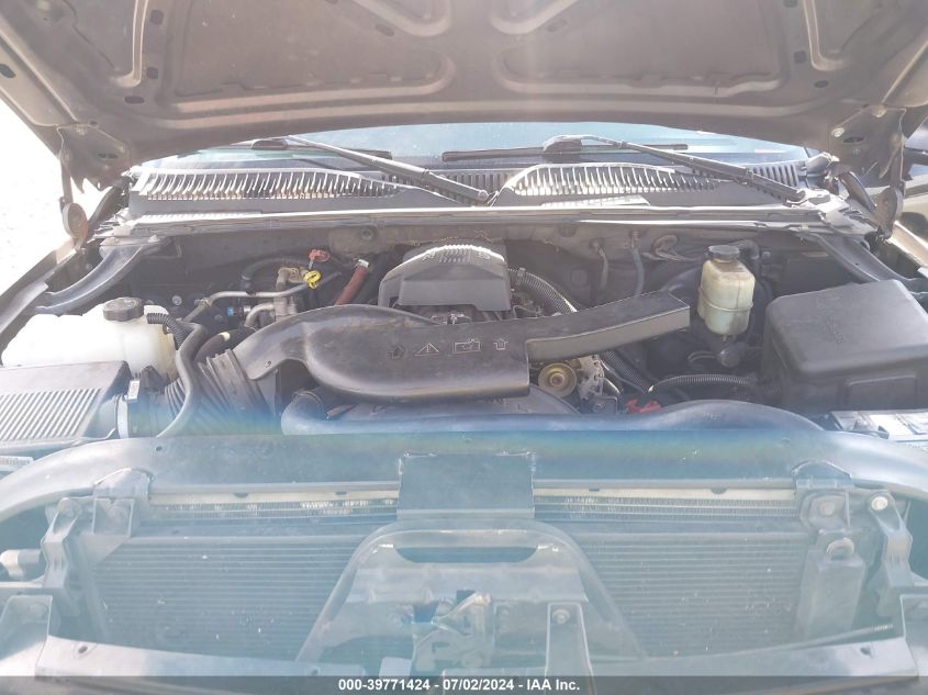 2000 Chevrolet Tahoe All New Lt VIN: 1GNEC13T1YJ188534 Lot: 39771424