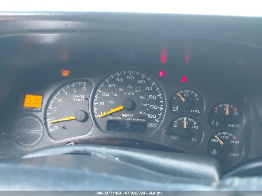 2000 Chevrolet Tahoe All New Lt VIN: 1GNEC13T1YJ188534 Lot: 39771424