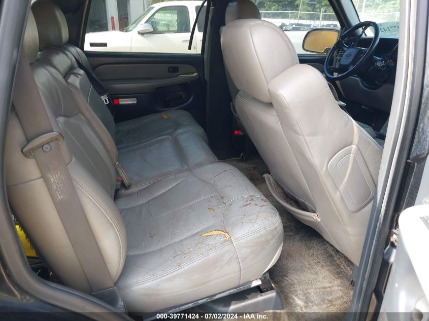 2000 Chevrolet Tahoe All New Lt VIN: 1GNEC13T1YJ188534 Lot: 39771424