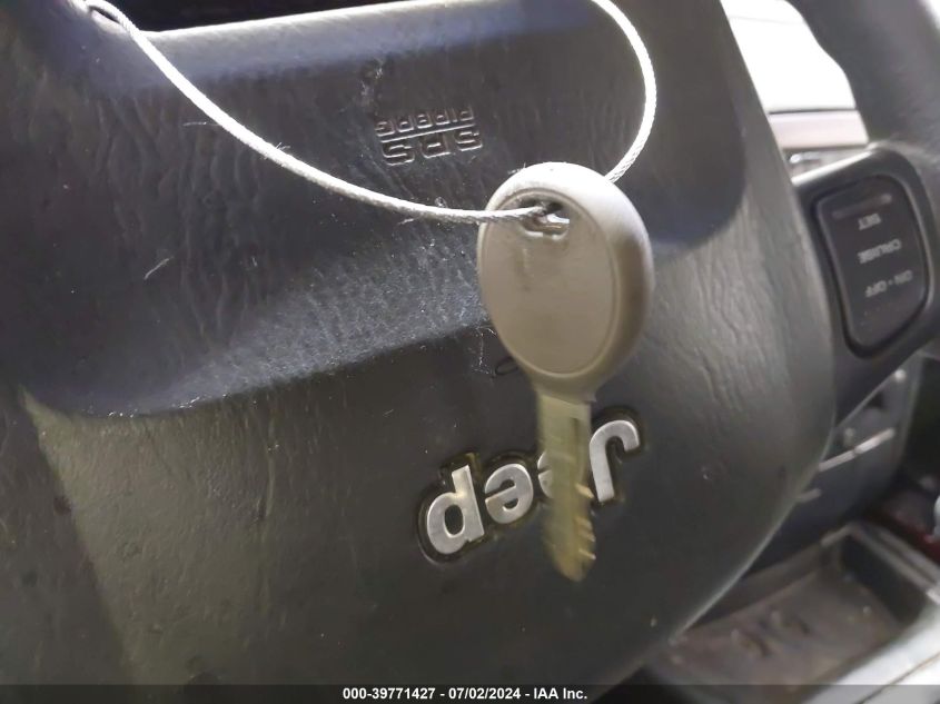 2002 Jeep Grand Cherokee Laredo VIN: 1J4GW48S62C201732 Lot: 39771427