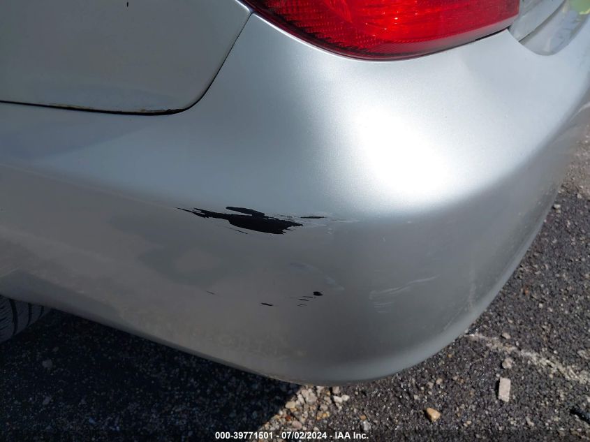 2003 Toyota Camry Le VIN: 4T1BE32K33U706804 Lot: 39771501