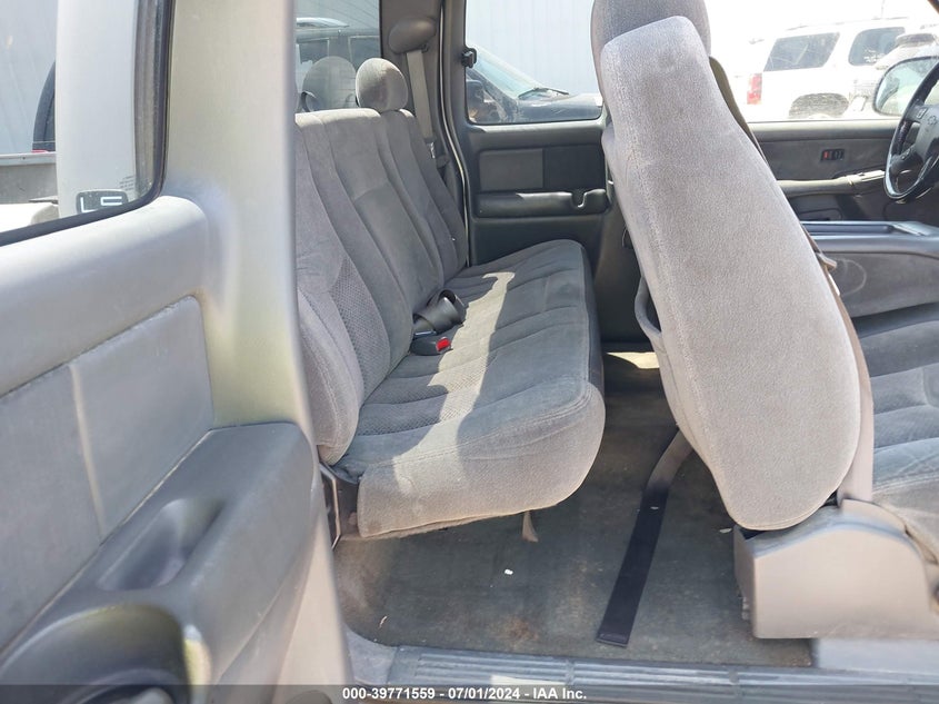 2003 Chevrolet Silverado 1500 Ls VIN: 2GCEC19V431114545 Lot: 39771559