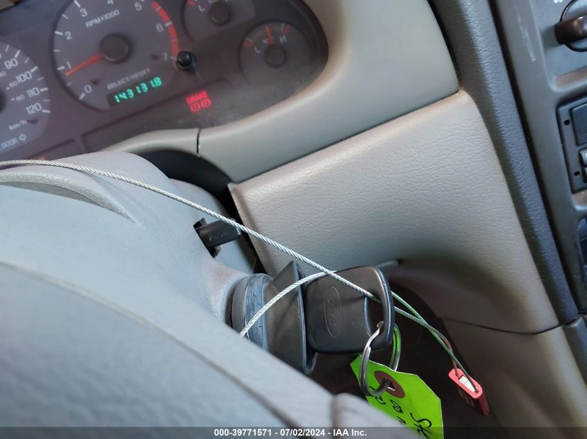 2000 Ford Mustang VIN: 1FAFP4045YF253751 Lot: 39771571