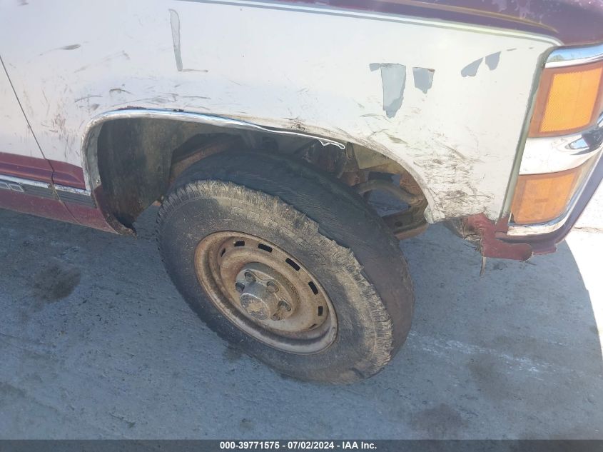 1994 Chevrolet Gmt-400 K1500 VIN: 1GCEK14K4RZ105487 Lot: 39771575