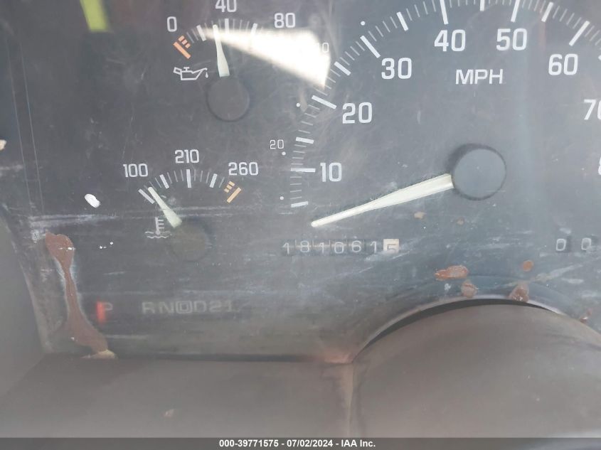 1994 Chevrolet Gmt-400 K1500 VIN: 1GCEK14K4RZ105487 Lot: 39771575