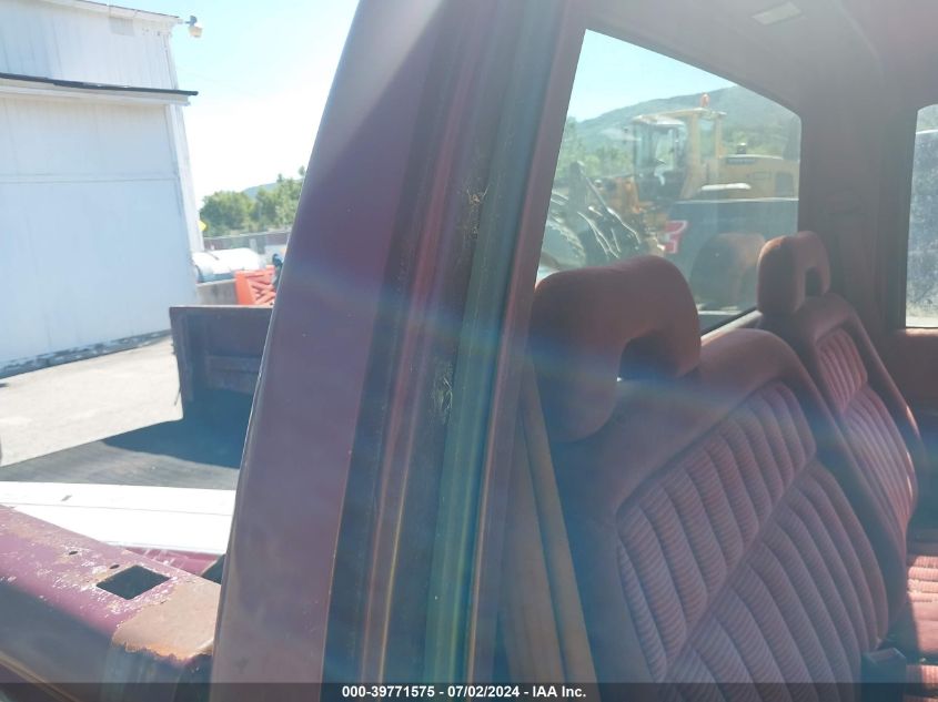 1994 Chevrolet Gmt-400 K1500 VIN: 1GCEK14K4RZ105487 Lot: 39771575