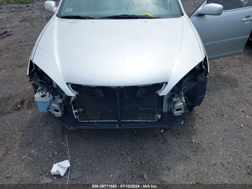 2005 Toyota Camry Le VIN: 4T1BE32KX5U512581 Lot: 39771582