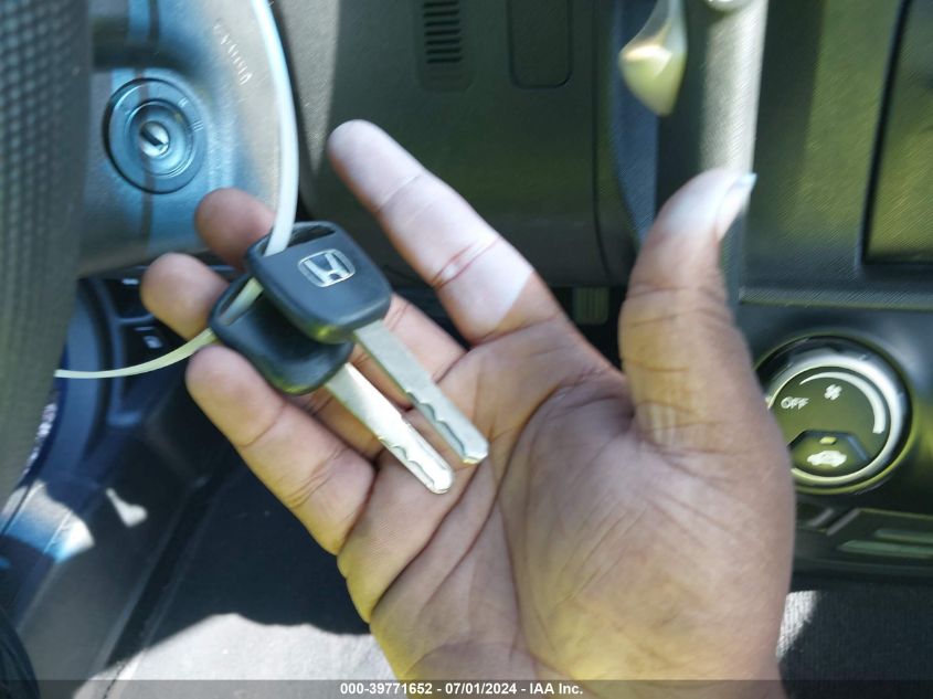 2004 Honda Cr-V Lx VIN: SHSRD68414U202514 Lot: 39771652