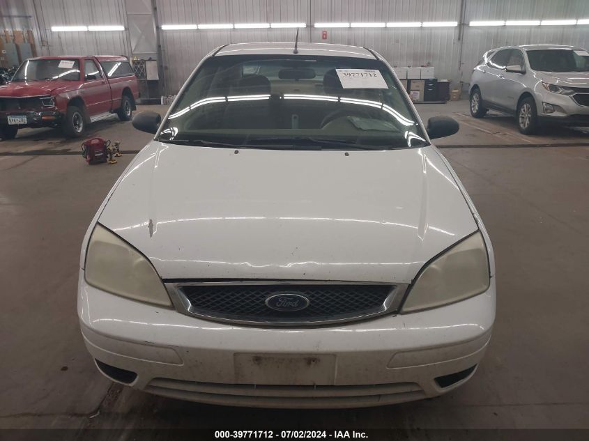 2005 Ford Focus VIN: 1SAFE349X5W117687 Lot: 39771712