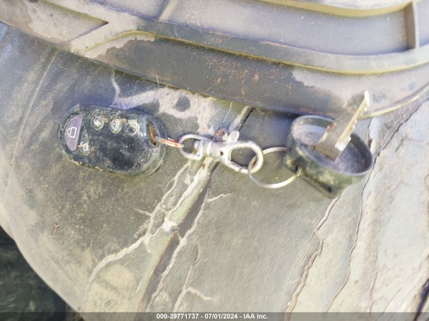 2004 Chevrolet Express VIN: 1GCFG15T941179329 Lot: 39771737