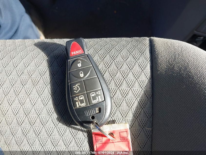 2010 Chrysler Town & Country Touring VIN: 2A4RR5D1XAR148557 Lot: 39771749