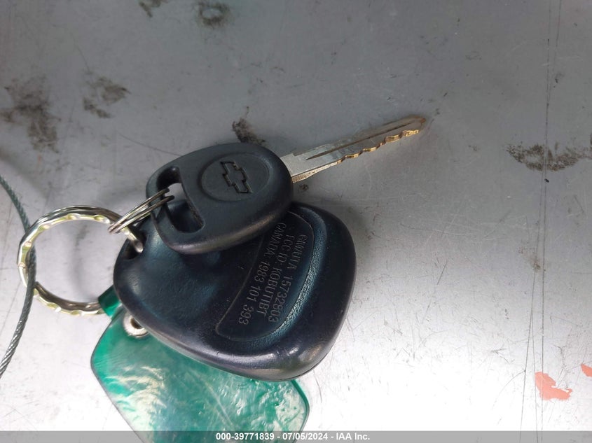 2000 Chevrolet Silverado 1500 Lt VIN: 2GCEC19T3Y1287124 Lot: 39771839