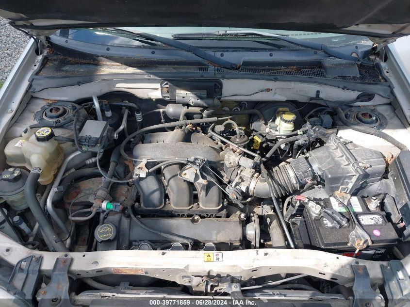 2003 Ford Escape Xlt VIN: 1FMYU93163KE08748 Lot: 39771859