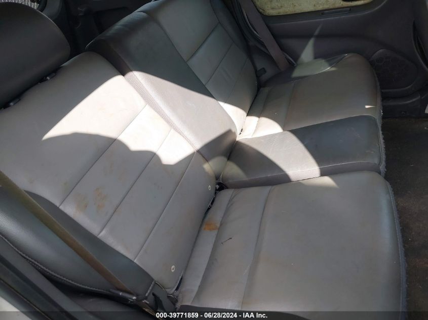 2003 Ford Escape Xlt VIN: 1FMYU93163KE08748 Lot: 39771859