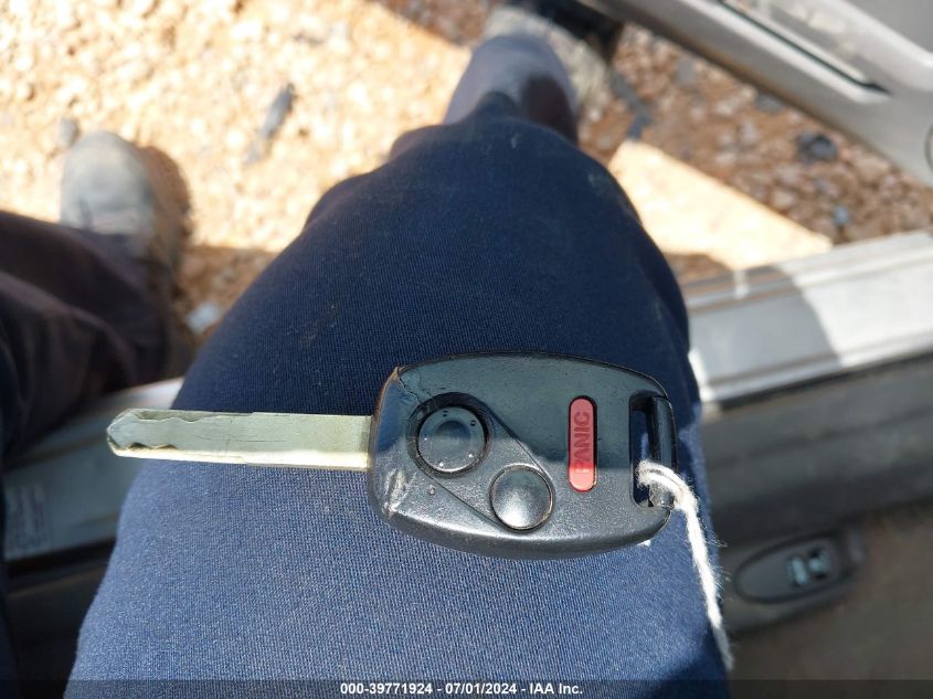 2008 Honda Civic Lx VIN: 1HGFA15548L057119 Lot: 39771924