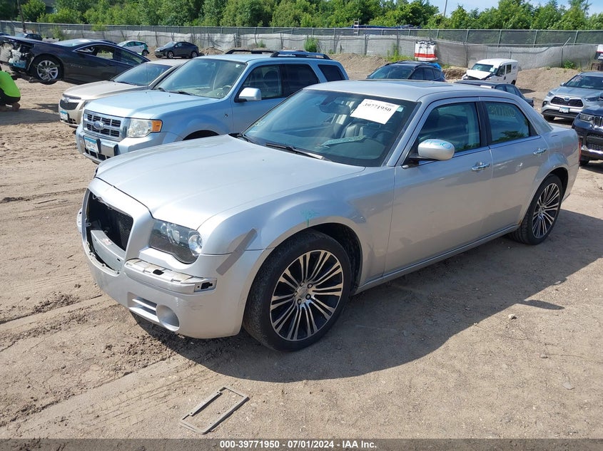 2010 Chrysler 300C V8 VIN: 2C3CA9CT2AH262303 Lot: 39771950