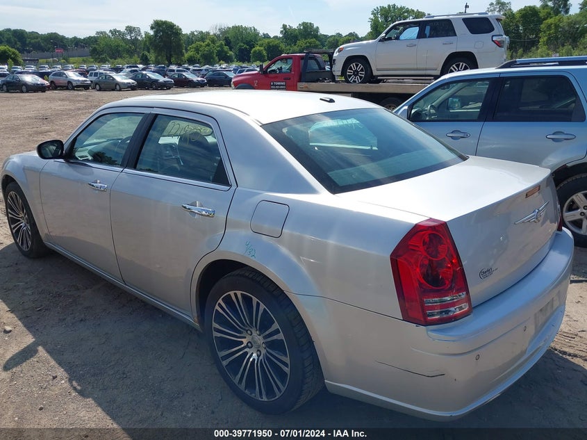 2010 Chrysler 300C V8 VIN: 2C3CA9CT2AH262303 Lot: 39771950