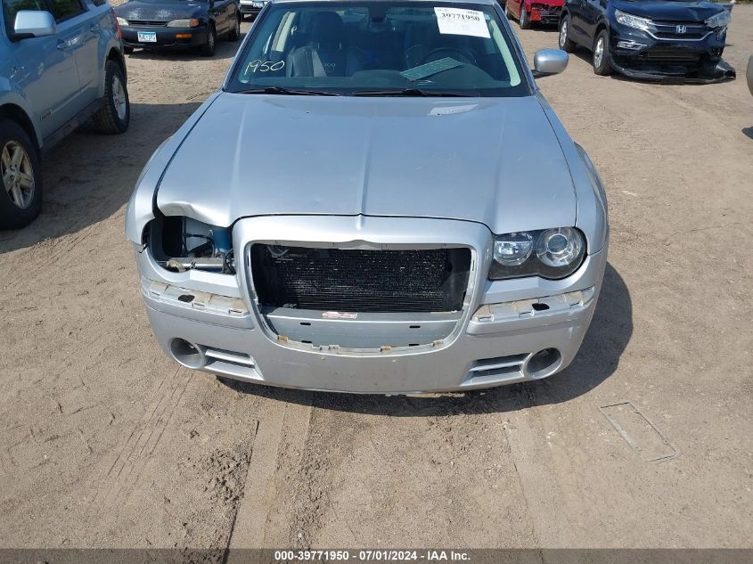 2010 Chrysler 300C V8 VIN: 2C3CA9CT2AH262303 Lot: 39771950