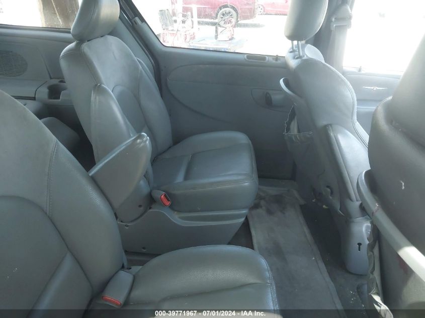 2004 Chrysler Town & Country Limited VIN: 2C8GP64L44R575942 Lot: 39771967