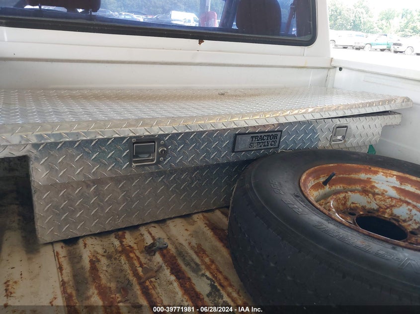 1994 Ford F250 VIN: 1FTHF25H8RNA83639 Lot: 39771981