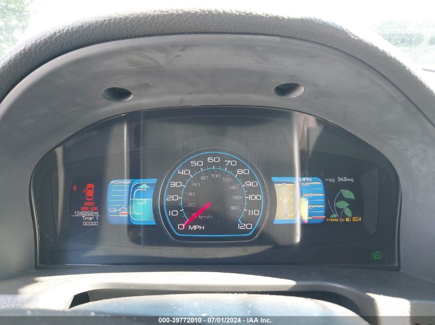 2010 Ford Fusion Hybrid VIN: 3FADP0L35AR228022 Lot: 39772010