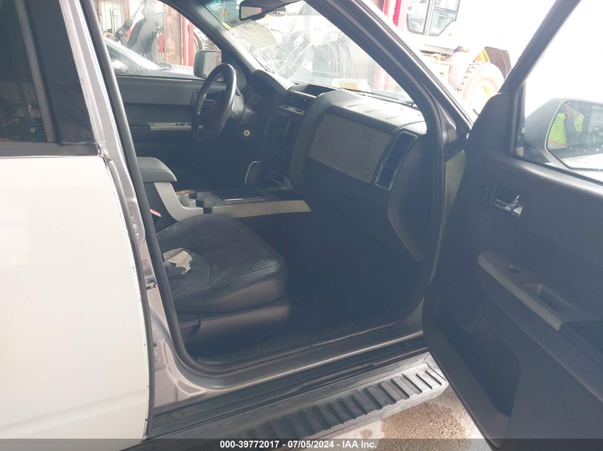 2008 Mercury Mariner Premier VIN: 4M2CU87178KJ16644 Lot: 39772017