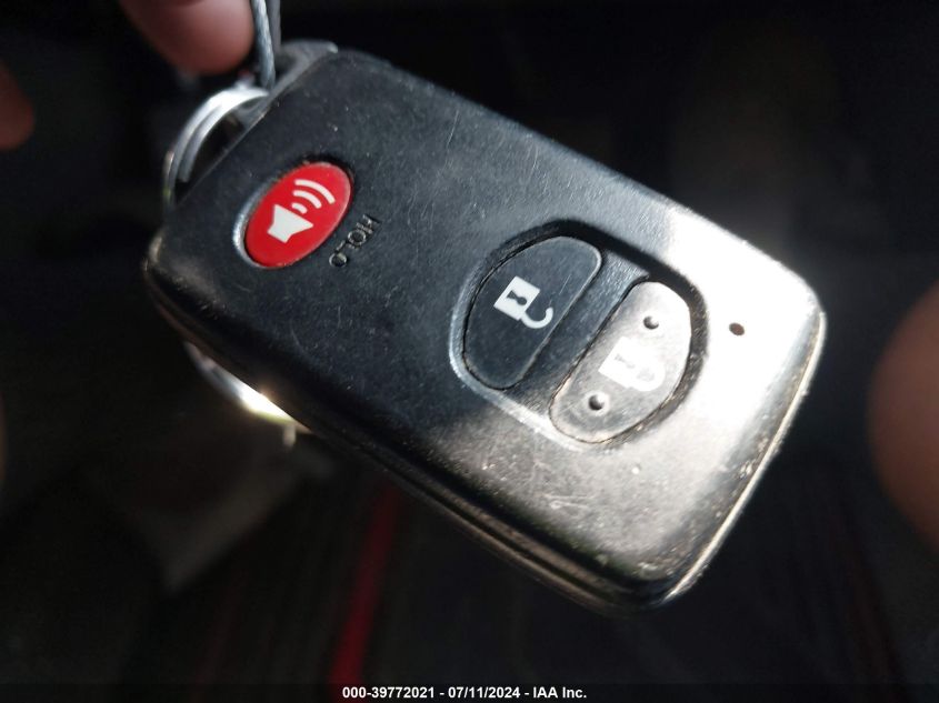 2011 Toyota Prius Three VIN: JTDKN3DUXB1432942 Lot: 39772021