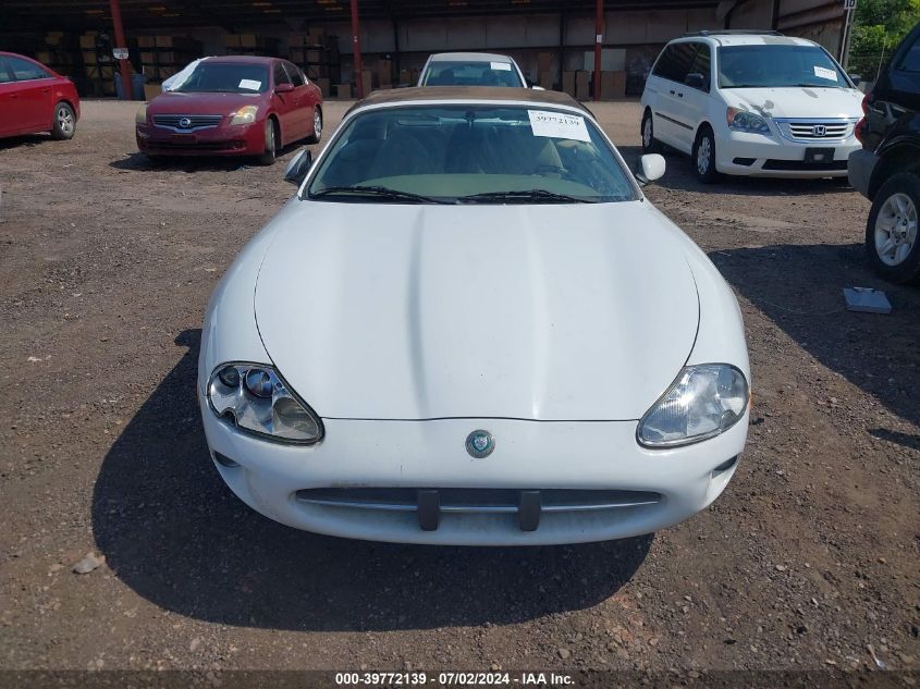 1998 Jaguar Xk8 VIN: SAJGX224XWC019475 Lot: 39772139