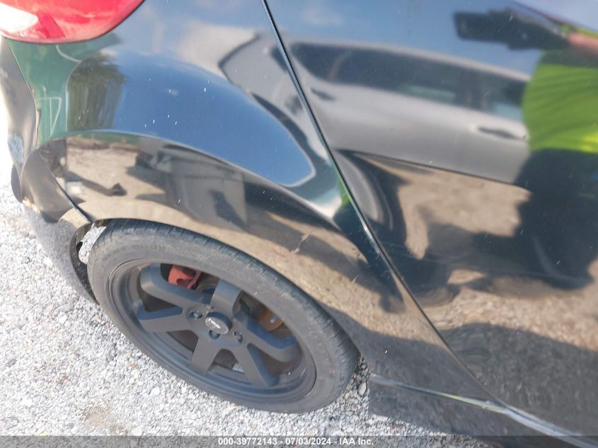 2014 Hyundai Veloster Turbo W/Black VIN: KMHTC6AE8EU199926 Lot: 39772143