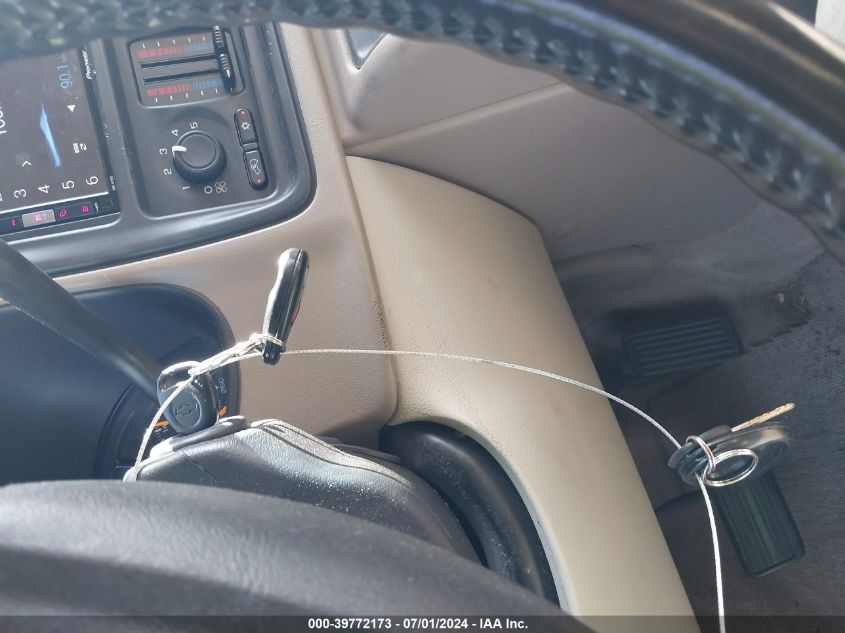 2005 Chevrolet Suburban 1500 Ls VIN: 3GNEC16Z75G252718 Lot: 39772173