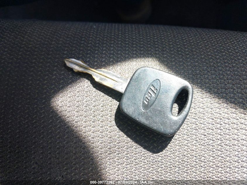 2001 Ford Escape Xlt VIN: 1FMYU031X1KC38693 Lot: 39772262