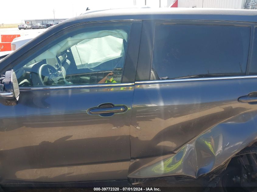 2023 Toyota Highlander Le VIN: 5TDKDRAH1PS526909 Lot: 39772320