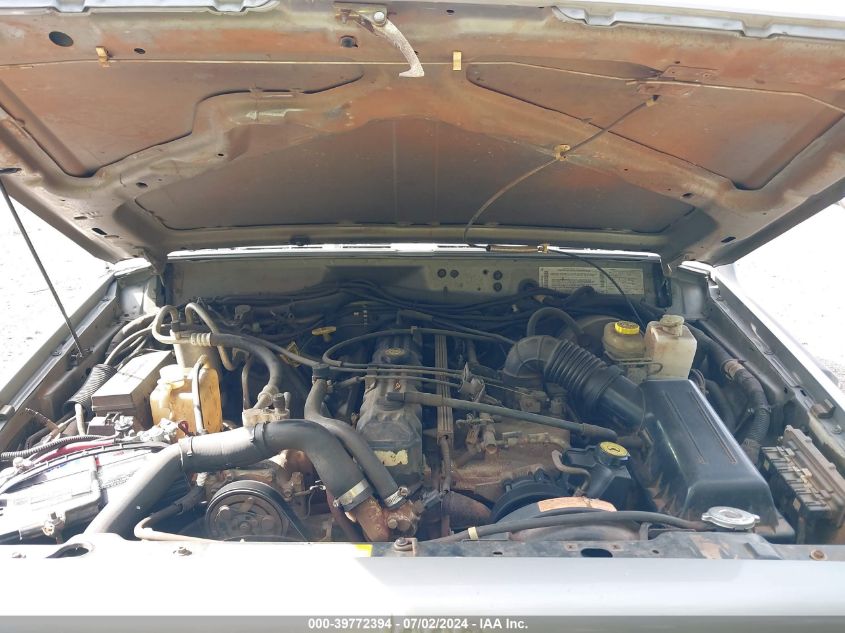 2000 Jeep Cherokee Limited VIN: 1J4FF68S5YL186804 Lot: 39772394