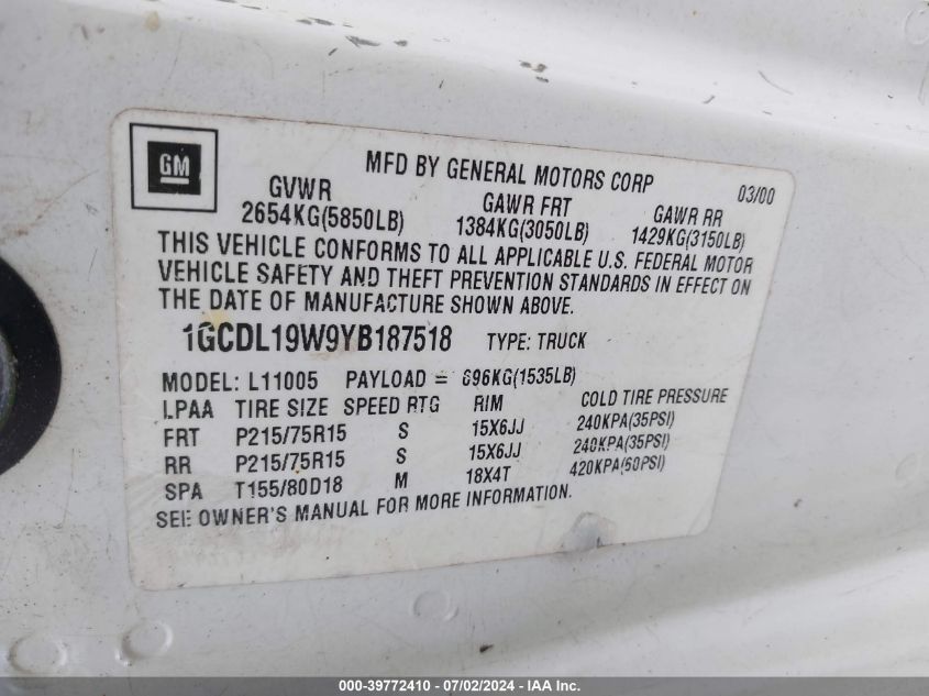 2000 Chevrolet Astro VIN: 1GCDL19W9YB187518 Lot: 39772410