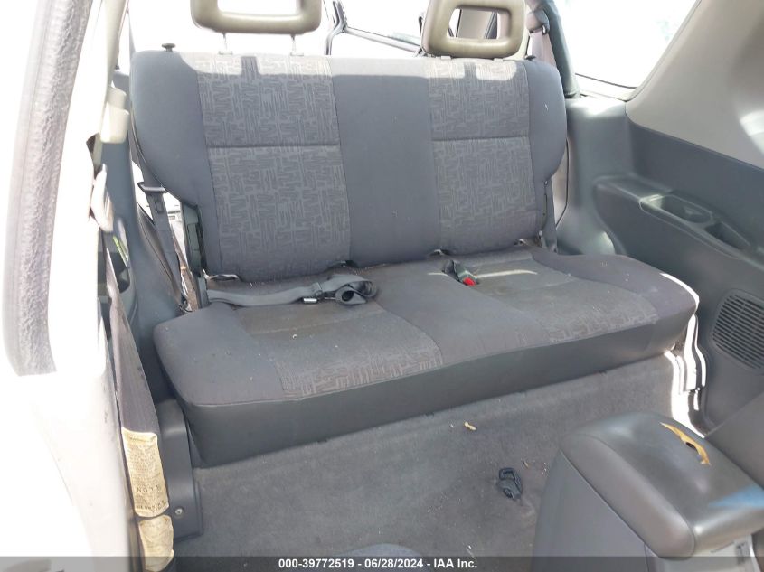 2002 Isuzu Rodeo Sport S 3.2L V6 Hard Top/S 3.2L V6 Soft Top VIN: 4S2CK57W024339453 Lot: 39772519