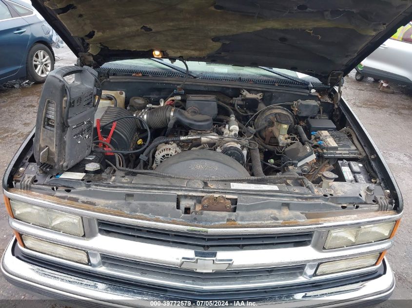 1999 Chevrolet Suburban 1500 Lt VIN: 3GNFK16R4XG115682 Lot: 39772579