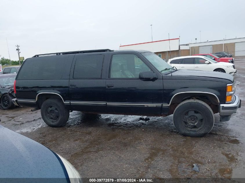 1999 Chevrolet Suburban 1500 Lt VIN: 3GNFK16R4XG115682 Lot: 39772579