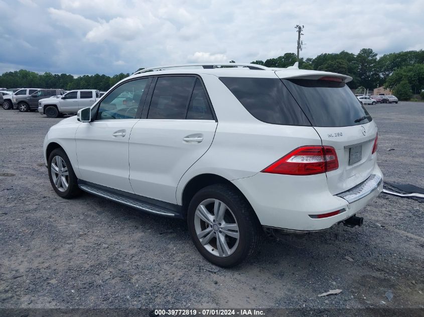 4JGDA0EBXFA470690 2015 Mercedes-Benz Ml 250 Bluetec 4Matic