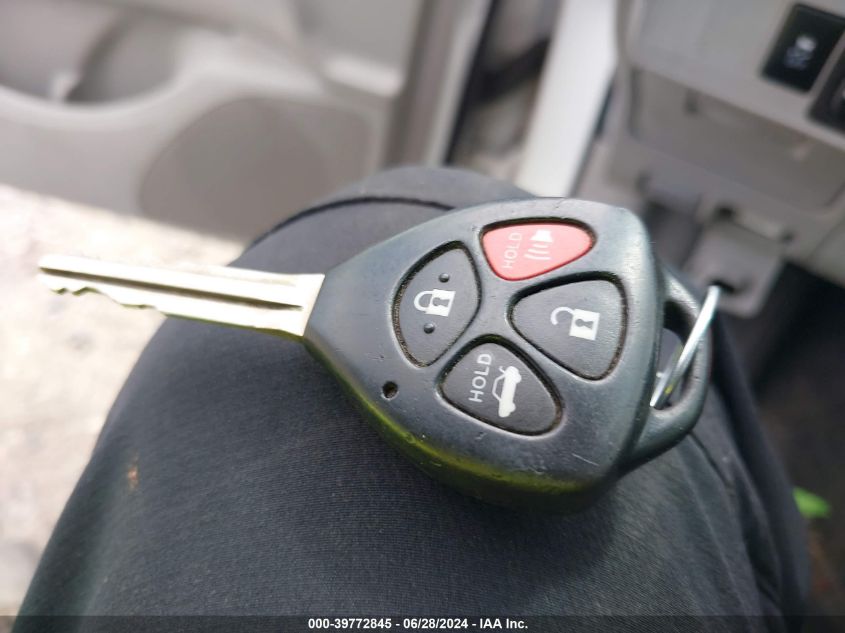 2010 Toyota Corolla Le VIN: 2T1BU4EEXAC527589 Lot: 39772845