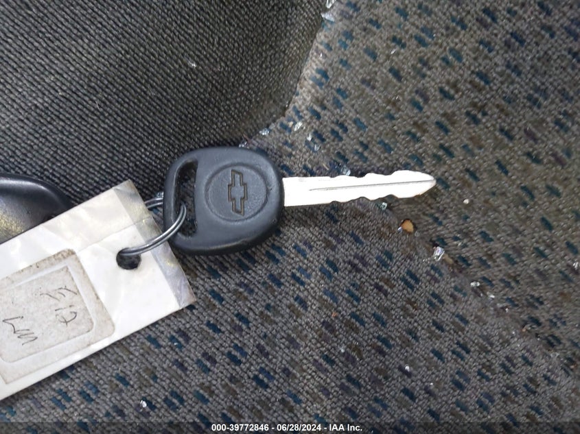 2004 Chevrolet Silverado 3500 Ls VIN: 1GCHK33U04F210985 Lot: 39772846