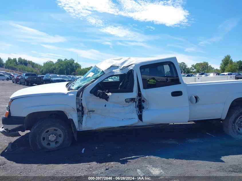 2004 Chevrolet Silverado 3500 Ls VIN: 1GCHK33U04F210985 Lot: 39772846