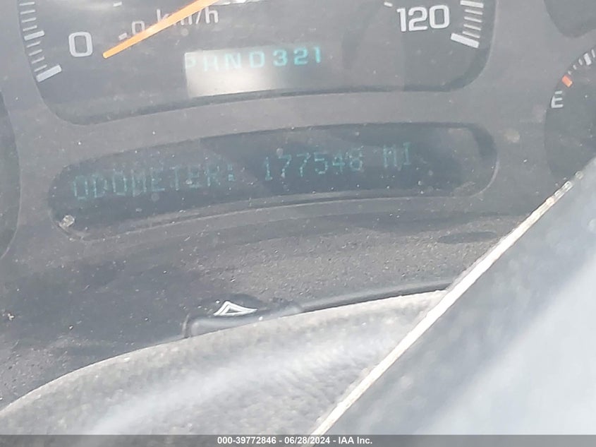 2004 Chevrolet Silverado 3500 Ls VIN: 1GCHK33U04F210985 Lot: 39772846