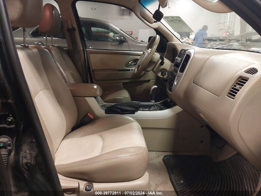 2006 Mercury Mariner Luxury/Premier VIN: 4M2CU57176KJ04523 Lot: 39772911