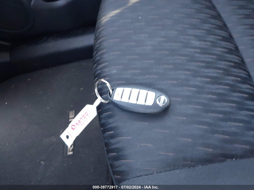 2018 NISSAN ROGUE SV - KNMAT2MV7JP527202