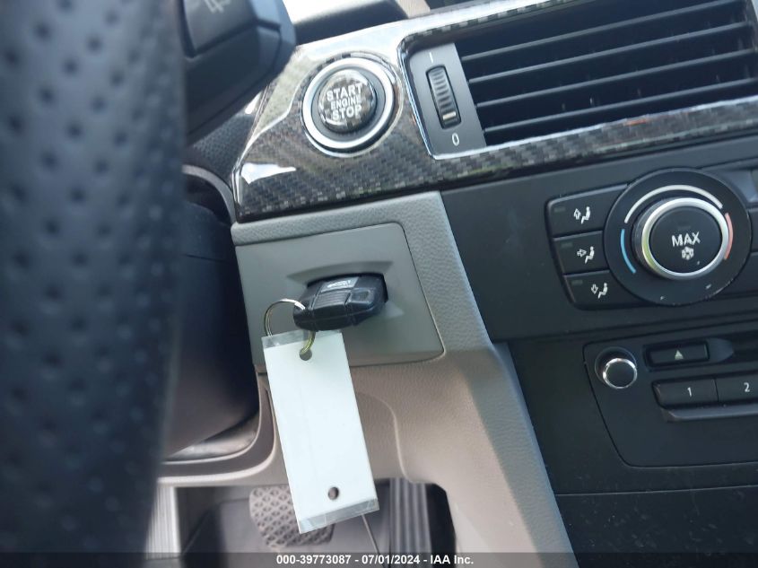 2010 BMW 328I VIN: WBAPH5C53AA440203 Lot: 39773087